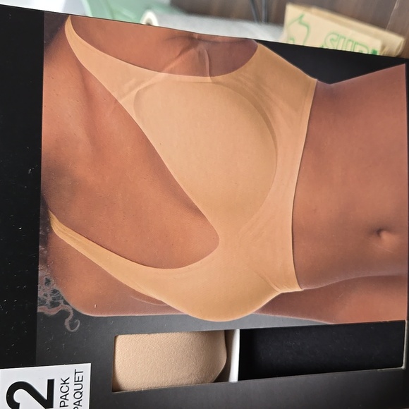 Buffalo David Bitton Size L 2 Pack of Wire-Free Seam-Free Bras - Picture 2 of 7